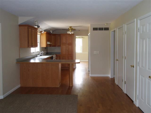 103 Southern Cross Dr, Middlebury, IN 46540 photo 10
