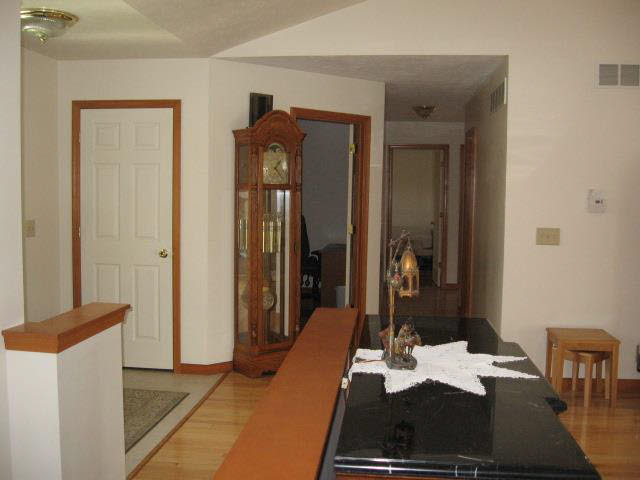 55794 Black Pheasant Dr, Osceola, IN 46561 photo 7