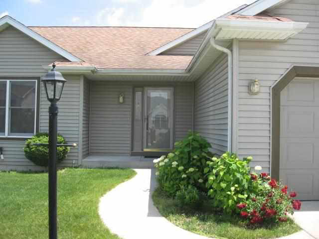 55794 Black Pheasant Dr, Osceola, IN 46561 photo 3