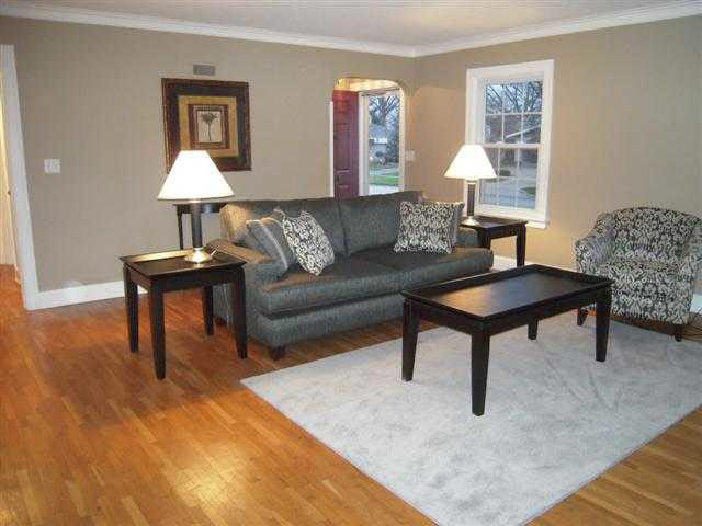 1850 Greenleaf Blvd, Elkhart, IN 46514 photo 2