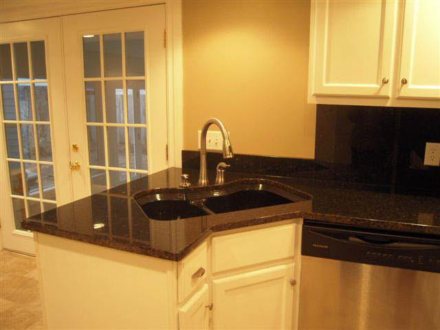1850 Greenleaf Blvd, Elkhart, IN 46514 photo 9