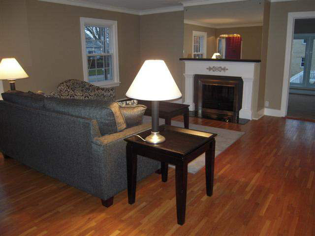 1850 Greenleaf Blvd, Elkhart, IN 46514 photo 3