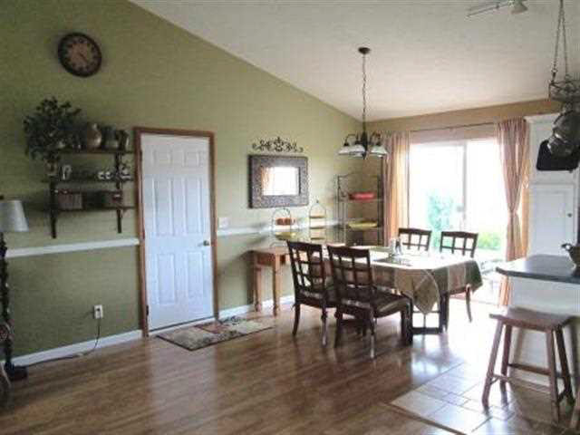 1425 Twinflower Dr, Goshen, IN 46526 photo 4