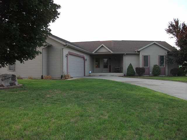58030 Lyndzi Ln, Elkhart, IN 46517 photo 1