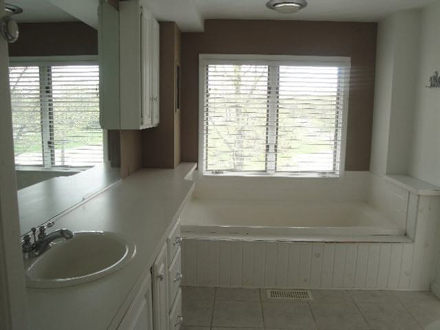 0955 N 150e, Lagrange, IN 46761 photo 11
