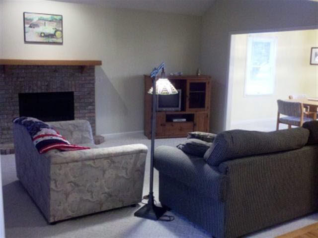 58024 Steiner Dr, Goshen, IN 46528 photo 5