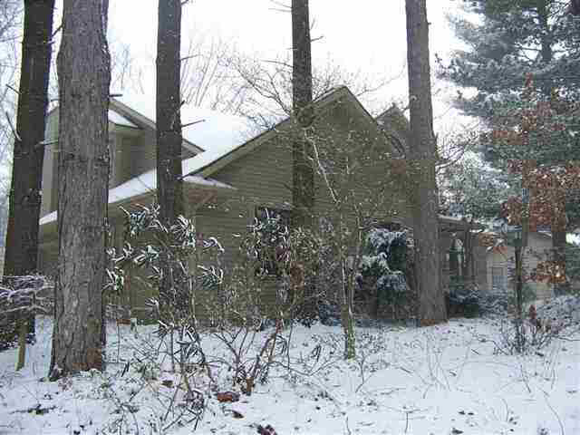 21916 Pine Hollow Ln, South Bend, IN 46628 photo 1