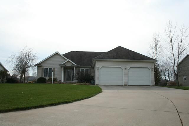 19420 Yoder, Goshen, IN 46528 photo 1