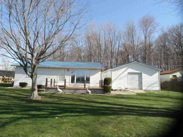 1030 E 670 S, Wolcottville, IN 46795 photo 1