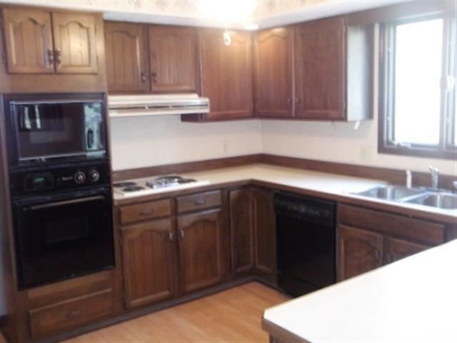 2109 Marabou Pl, Goshen, IN 46528 photo 3