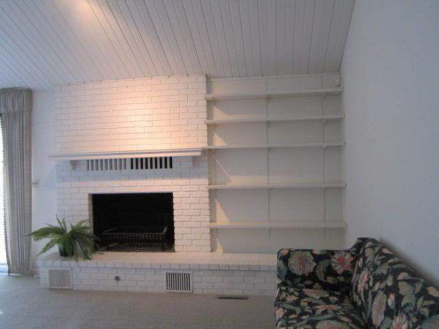 22602 Greenleaf Blvd, Elkhart, IN 46514 photo 4
