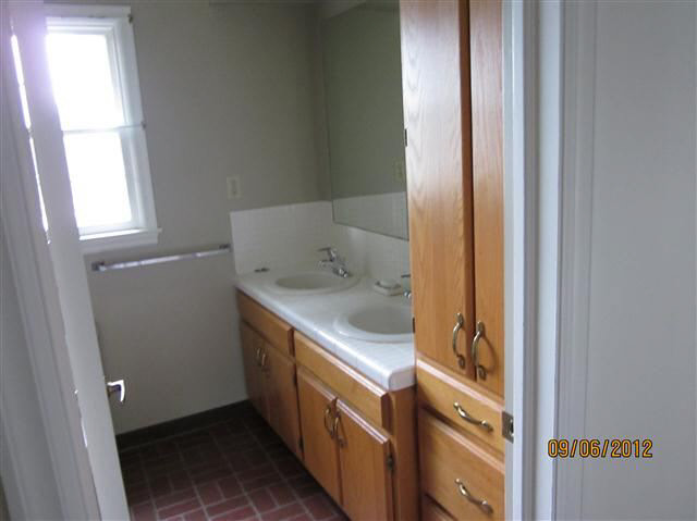 29222 Frailey Dr, Elkhart, IN 46514 photo 7