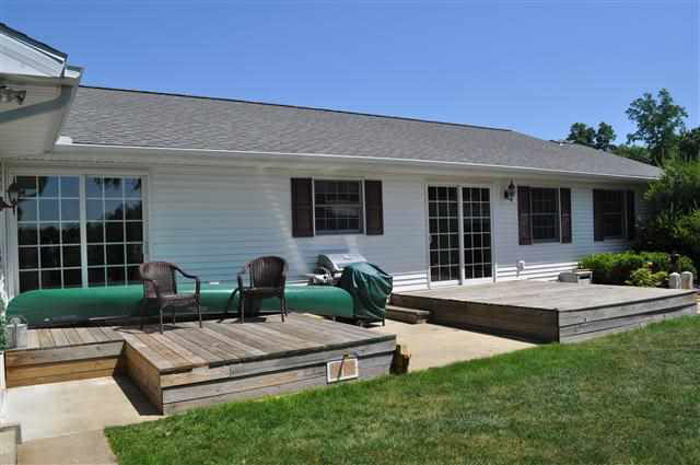 1105 E Country Ln, Shipshewana, IN 46565 photo 8