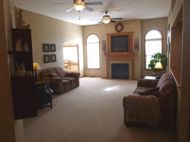 14600 Fieldcrest Ct, Middlebury, IN 46540 photo 5