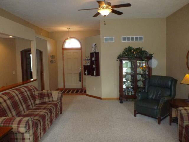 14600 Fieldcrest Ct, Middlebury, IN 46540 photo 3