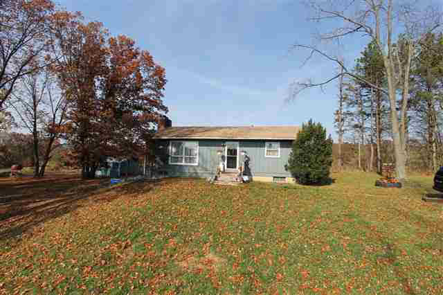 10577 Cr 4, Middlebury, IN 46540 photo 2