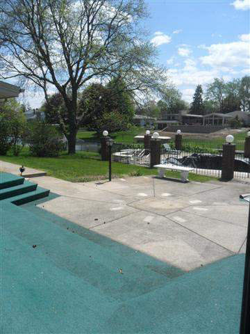 23408 Greenleaf Blvd, Elkhart, IN 46514 photo 16