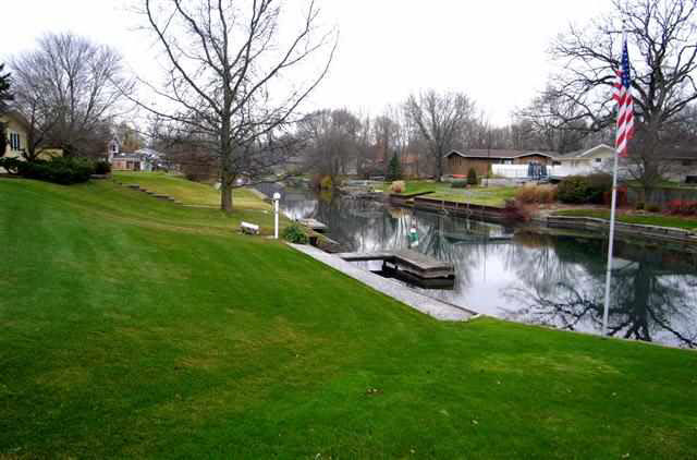 54077 Laguna Dr, Bristol, IN 46507 photo 29