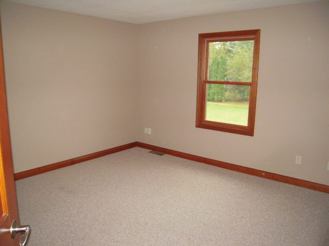19800 Ruby Ct, Goshen, IN 46528 photo 11