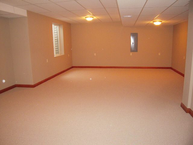 19800 Ruby Ct, Goshen, IN 46528 photo 8