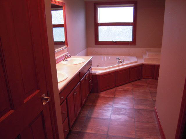 19800 Ruby Ct, Goshen, IN 46528 photo 5