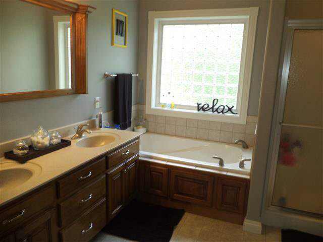 314 Fairview Dr, Goshen, IN 46528 photo 11