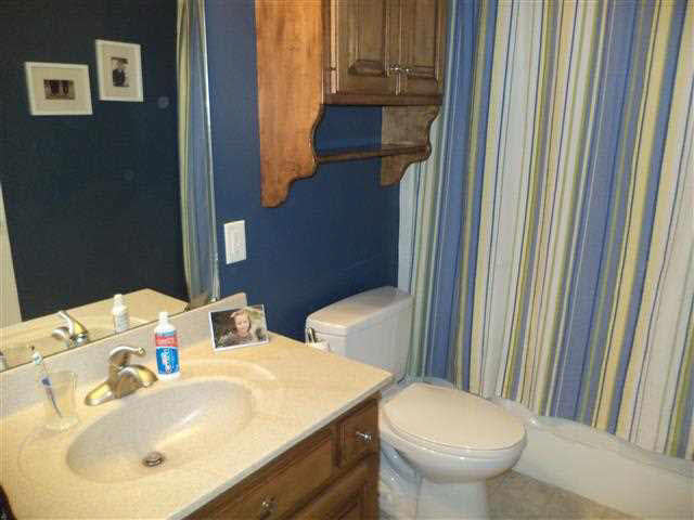 314 Fairview Dr, Goshen, IN 46528 photo 16
