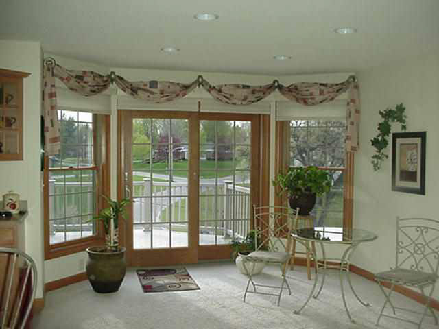 310 Normandy Way, Middlebury, IN 46540 photo 7