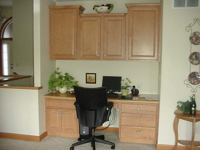 310 Normandy Way, Middlebury, IN 46540 photo 8