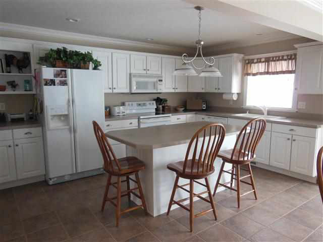 500 Horizon Dr, Middlebury, IN 46540 photo 7