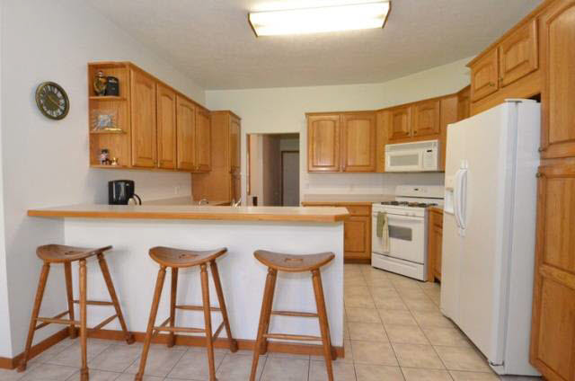 30639 Raintree Dr, Granger, IN 46530 photo 13