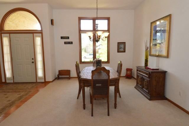 30639 Raintree Dr, Granger, IN 46530 photo 10