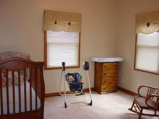 2338 S Paxton Dr, Warsaw, IN 46580 photo 5