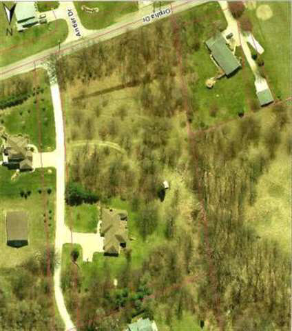 104 Orpha Dr, Middlebury, IN 46540 photo 12