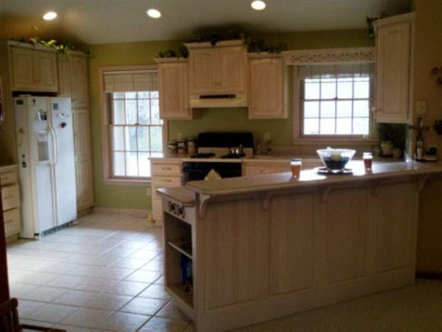 104 Orpha Dr, Middlebury, IN 46540 photo 2