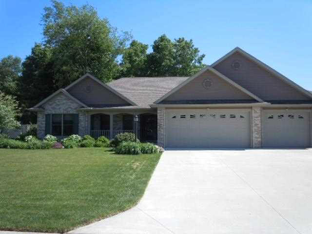 29776 Woodstone Ct, Elkhart, IN 46517 photo 1