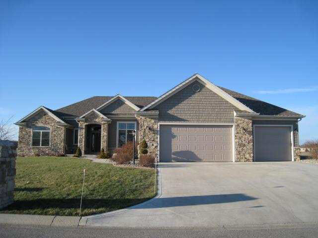 20181 Stone Creek Dr, Goshen, IN 46526 photo 1