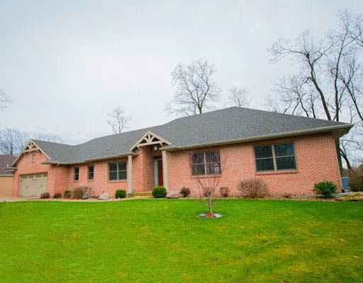 1219 River Bluff Trl, Mishawaka, IN 46545 photo 1