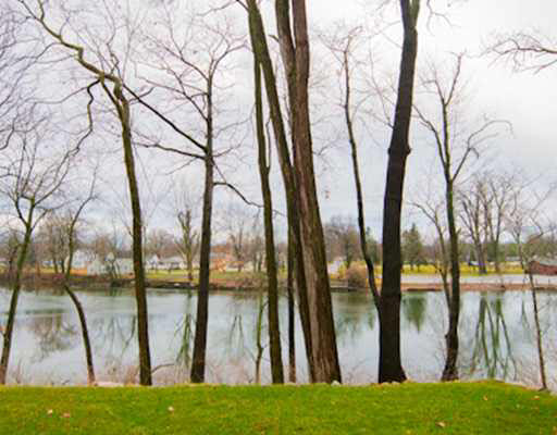 1219 River Bluff Trl, Mishawaka, IN 46545 photo 3