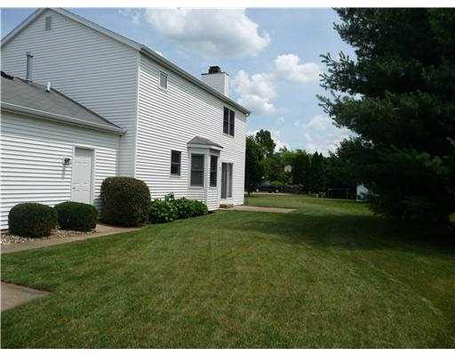 14580 Skybreeze Ct, Granger, IN 46530 photo 2