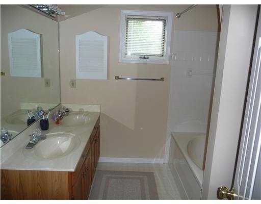 14580 Skybreeze Ct, Granger, IN 46530 photo 10