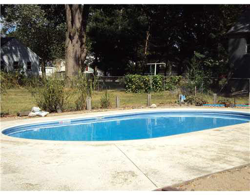 3906 Vistula Rd, Mishawaka, IN 46544 photo 2