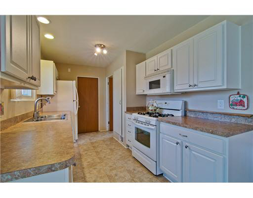 1525 Wall St, South Bend, IN 46615 photo 6
