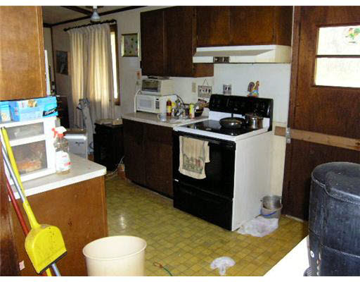22045 Quinn Rd, Lakeville, IN 46536 photo 10