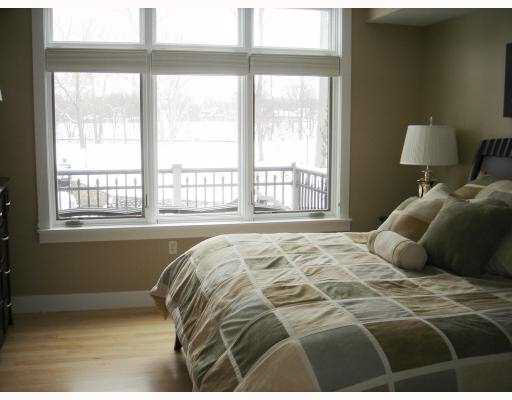 542 Kamm Island Pl #4, Mishawaka, IN 46544 photo 6