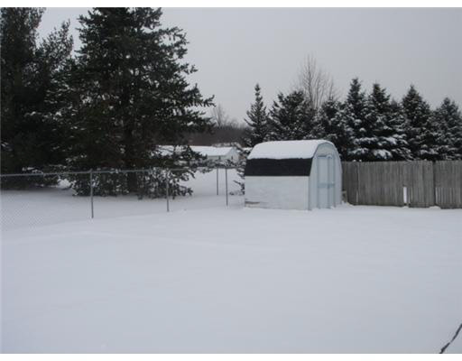 737 Lovechio Dr, Mishawaka, IN 46544 photo 4
