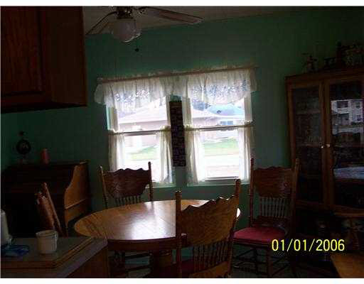 55729 Ash Rd, Osceola, IN 46561 photo 5
