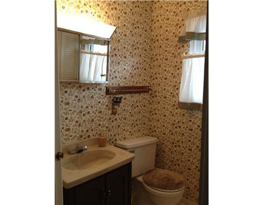 5428 Colonial Ln, South Bend, IN 46614 photo 8