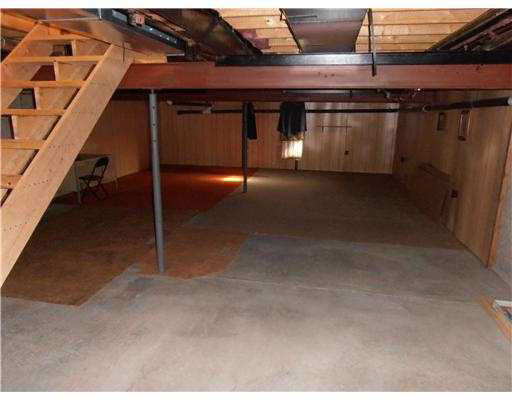 59230 Hollywood Blvd, South Bend, IN 46614 photo 6