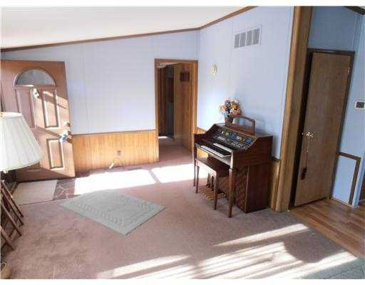 59230 Hollywood Blvd, South Bend, IN 46614 photo 5